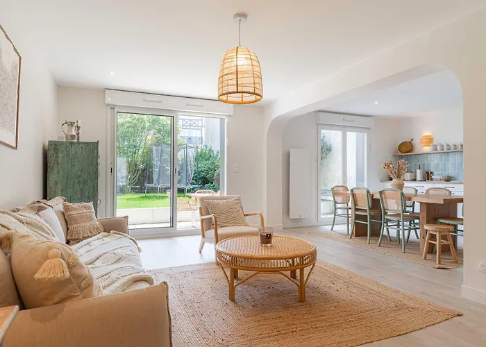 Apartment Magnificent - 2br- 6p - Garden - *