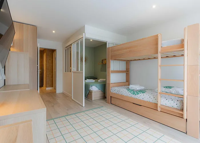 Magnificent - 2br- 6p - Garden - Apartment *